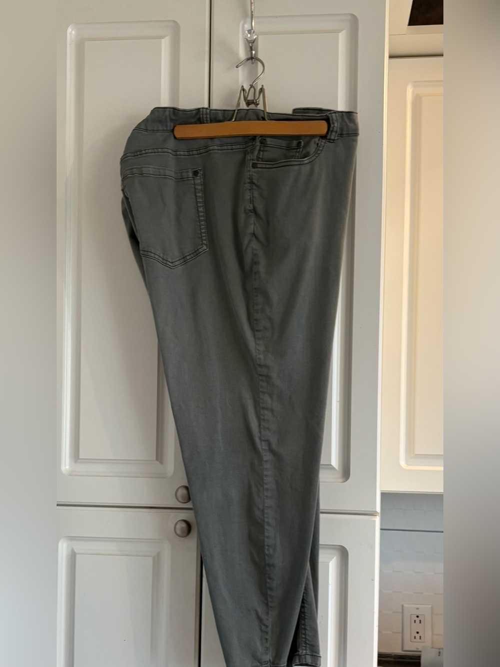 Love  & Legend Light khaki Straight-Leg Pants